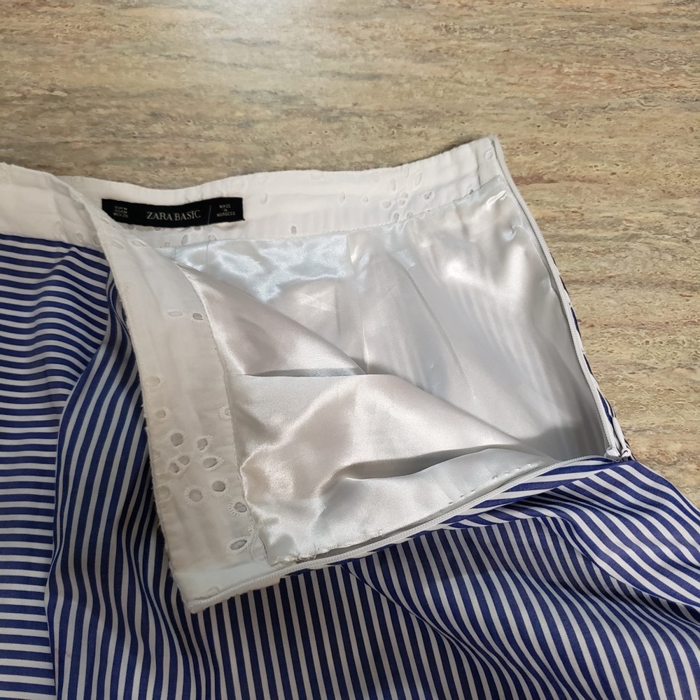 Zara Basic Skirt - image 4